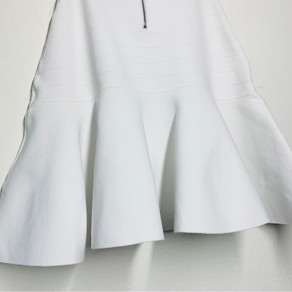 Guess Bodycon Flounce Fit & Flare White Mini Skirt - Picture 8 of 8